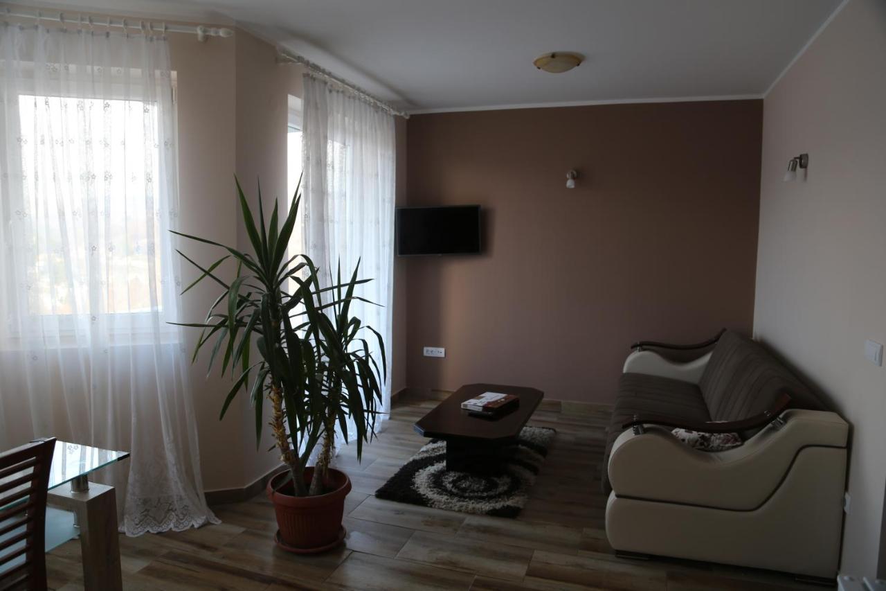 Fruskogorska Idila Apartmani Vrdnik Exteriér fotografie