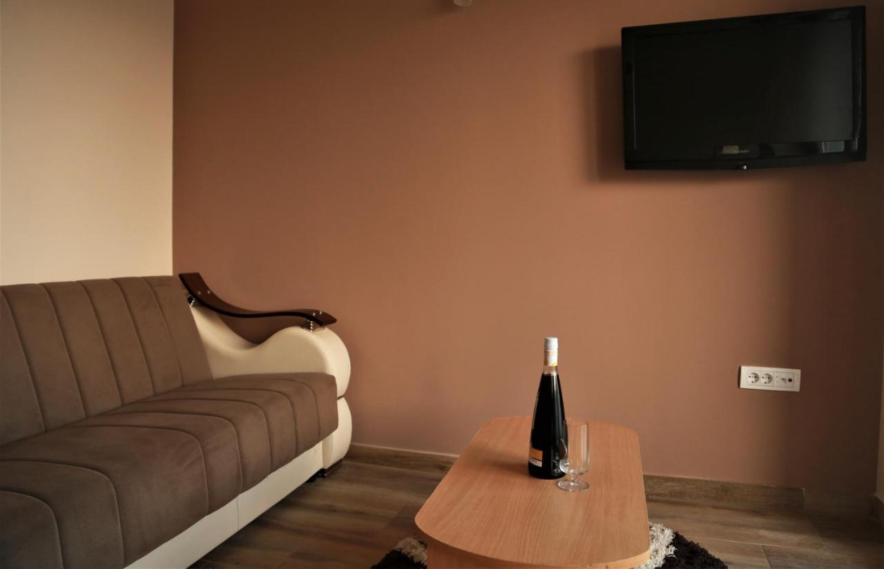 Fruskogorska Idila Apartmani Vrdnik Exteriér fotografie