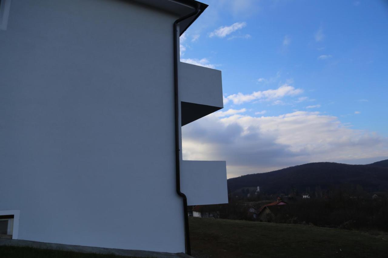 Fruskogorska Idila Apartmani Vrdnik Exteriér fotografie
